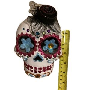 Day of the dead Catrina figure plaster skull